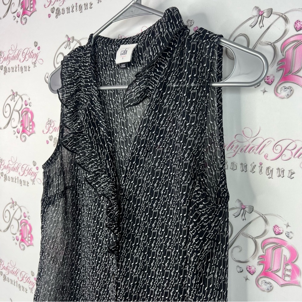 CAbi tank top music 🎵 notes ruffle Black and White Sleeveless Blouse - Picture 3 of 8